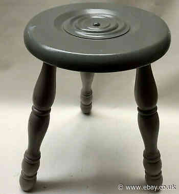 VINTAGE FRENCH GREY TURNED WOOD 3 LEG WOODEN MILKING STOOL WITH ROUND SEAT