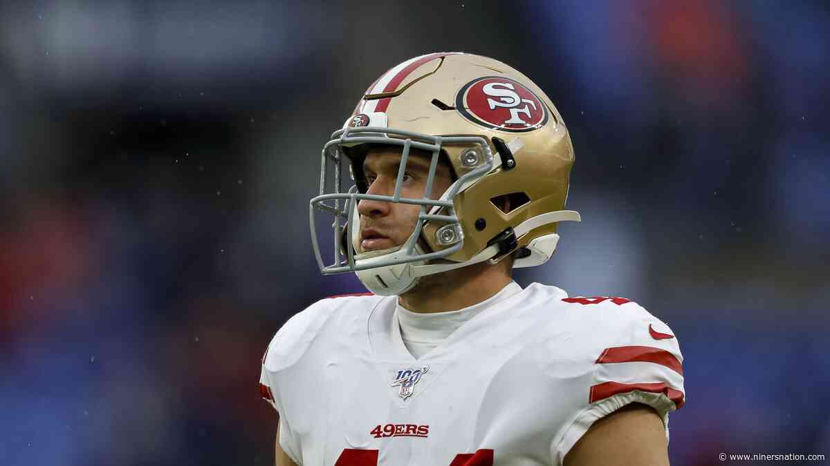 Kyle Juszczyk takes a shot, but returns to the game