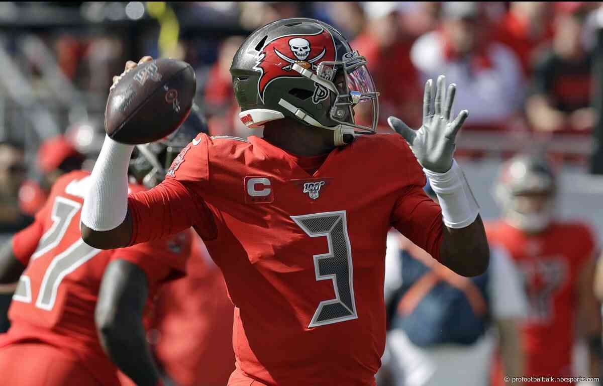 Jameis Winston has “slight crack” in thumb; Mike Evans hamstring “not good”