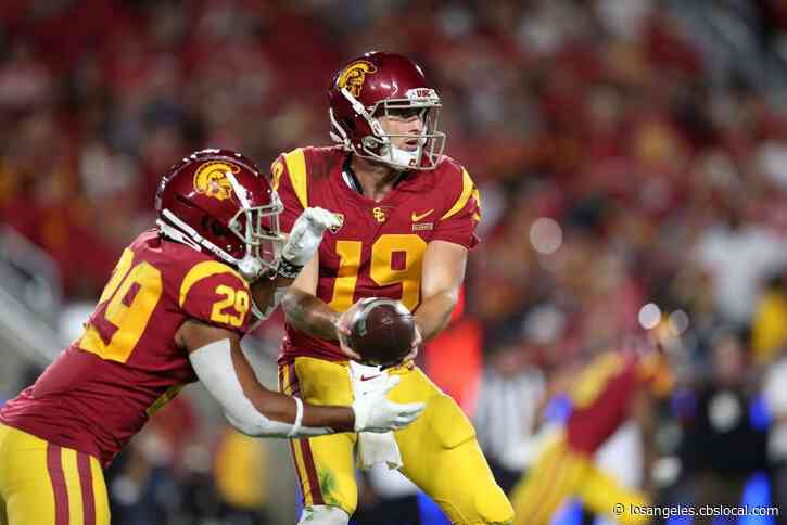 USC To Face Iowa In Holiday Bowl December 27, Wisconsin And Oregon Set As Rose Bowl Teams
