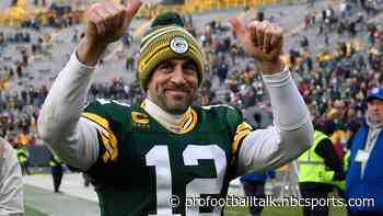 Aaron Rodgers not worried about offense finding rhythm