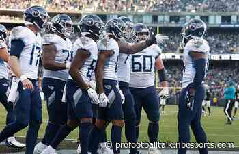 Titans win fourth in a row to pull even with Texans atop division