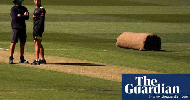 MCG curators 'went a bit too far' in adding life to Sheffield Shield pitch
