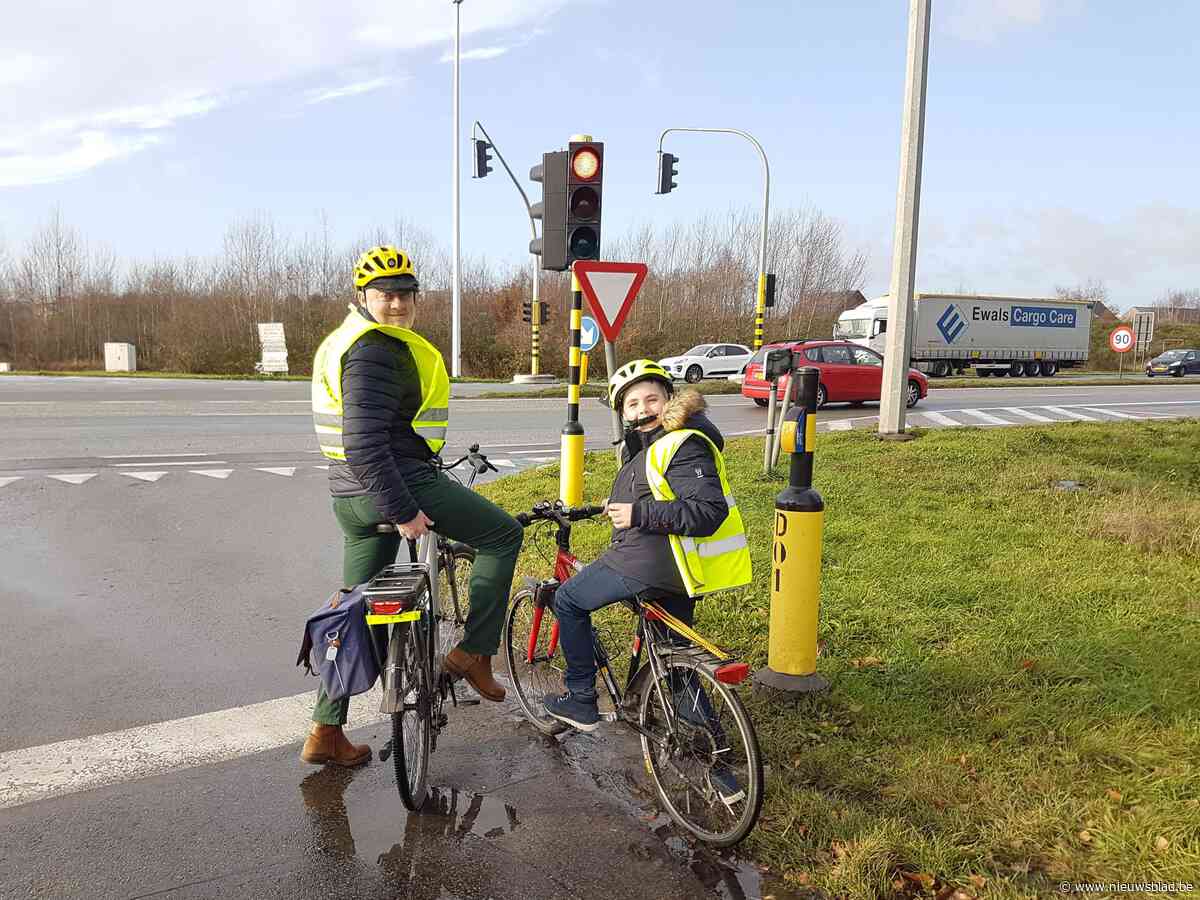 Amper vijf seconden om met fiets R4 over te steken: “Niet genoeg!”