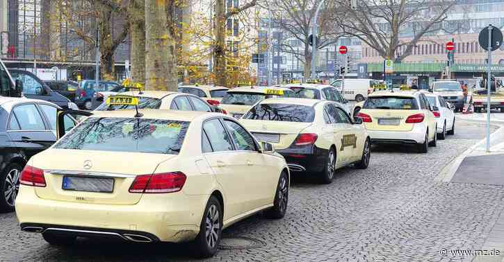 Heidelberg: Stadt vergibt neue Konzession an rollstuhlgerechtes Fahrzeug