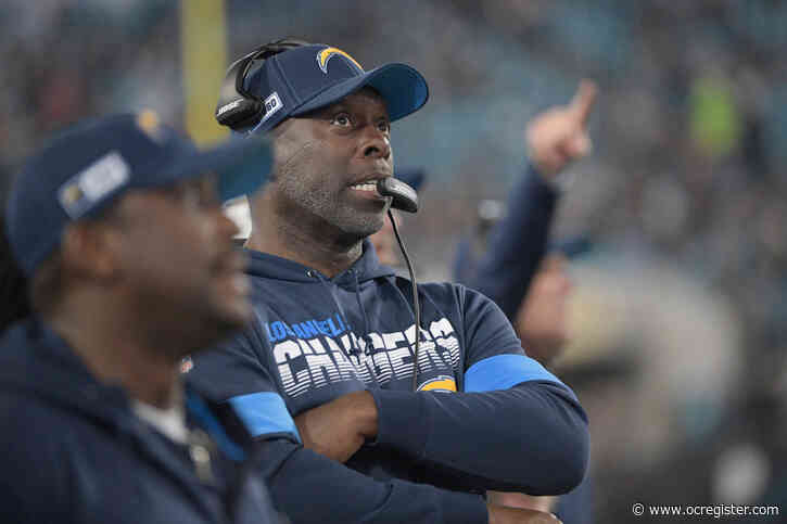 Chargers rookie Jerry Tillery inactive; Denzel Perryman sent home