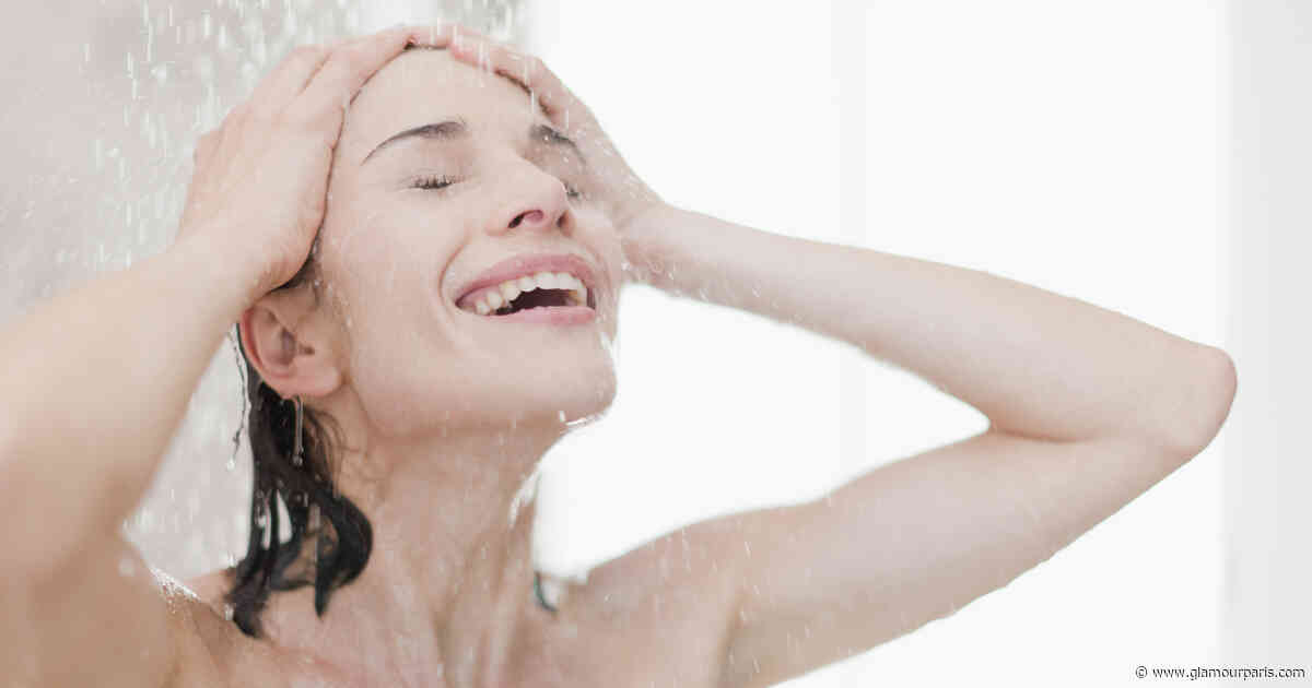Routine beauté : voici pourquoi il ne faut pas nettoyer son visage sous la douche