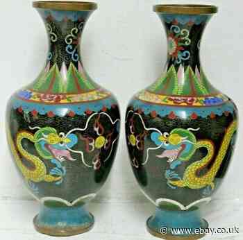 PAIR OF CHINESE 5 CLAWED IMPERIAL DRAGON CLOISONNE VASES - STUNNING DESIGN L@@K