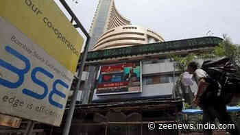 Sensex closes up 42.28 points, Nifty ends at 11,937.50; Axis Bank, BPCL, HDFC shine
