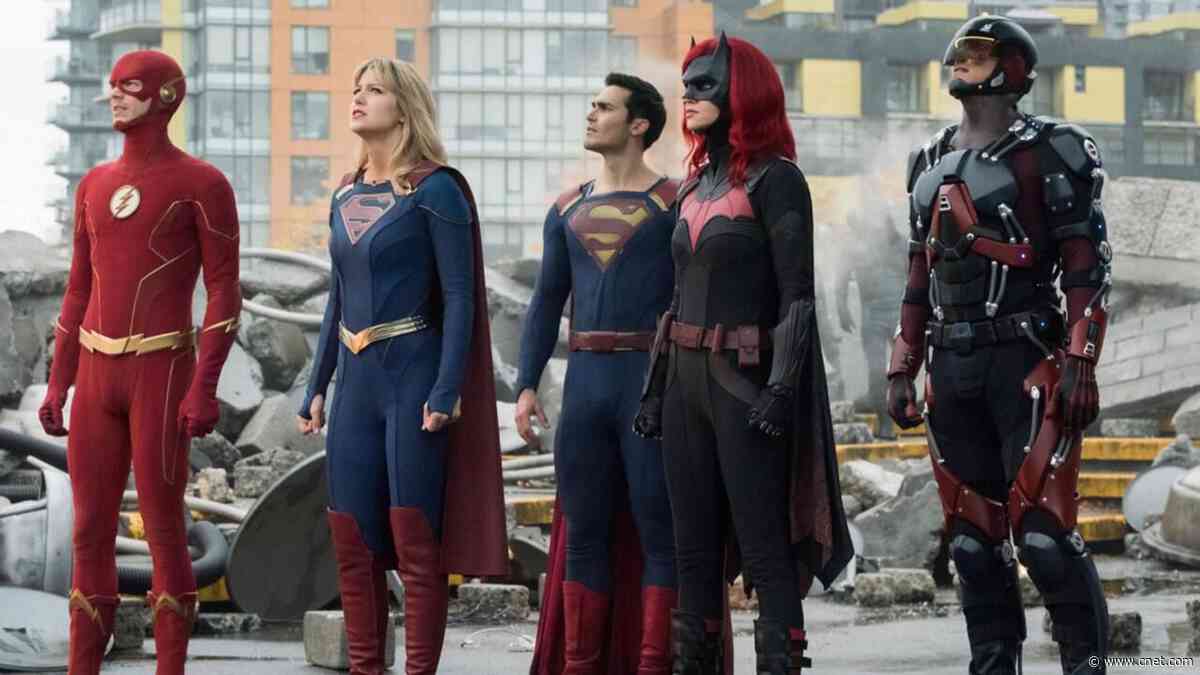 Crisis on Infinite Earths is an epic Avengers-like crossover for TV - CNET