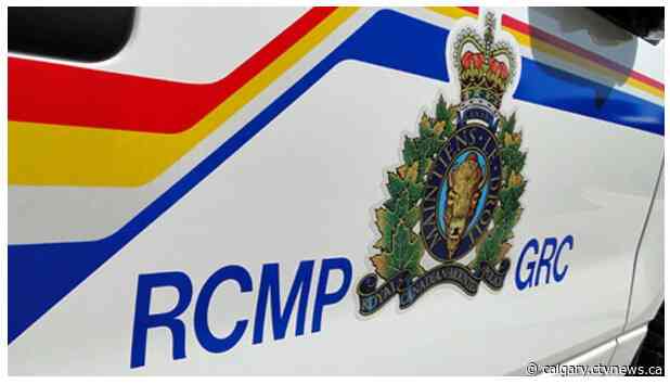 Driver dead after SUV strikes deer near Airdrie: RCMP