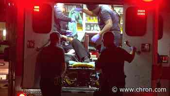 Security guard shot as police close in on burglary suspect in west Houston apartments