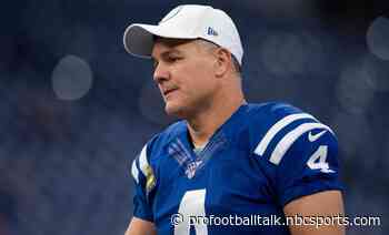 Adam Vinatieri having knee surgery, out for season