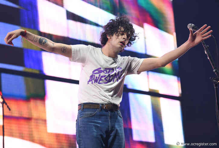 Night Two of KROQ’s Almost Acoustic Christmas in Anaheim brought new music, fun covers and big performances