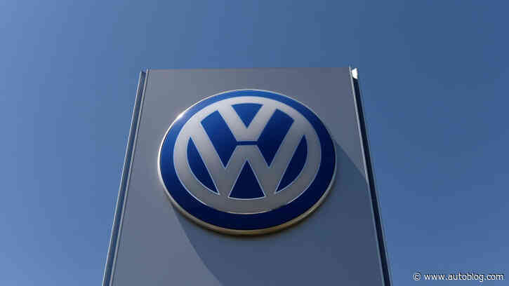 Volkswagen charged with violating vehicle emission standards in Canada