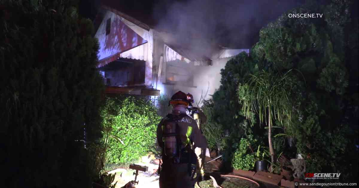 At least four dogs killed in fire at home, kennel in Lakeside