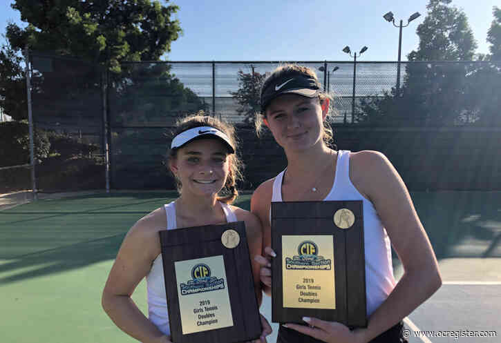 Childhood pals Ella Pachl, Sarah MacCallum storm to CIF doubles title for Laguna Beach