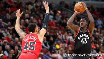 Siakam scores 22, Raptors beat Bulls 93-92 to stop slide
