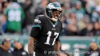 Report: Alshon Jeffery to have MRI after feeling “pop” in leg Monday night