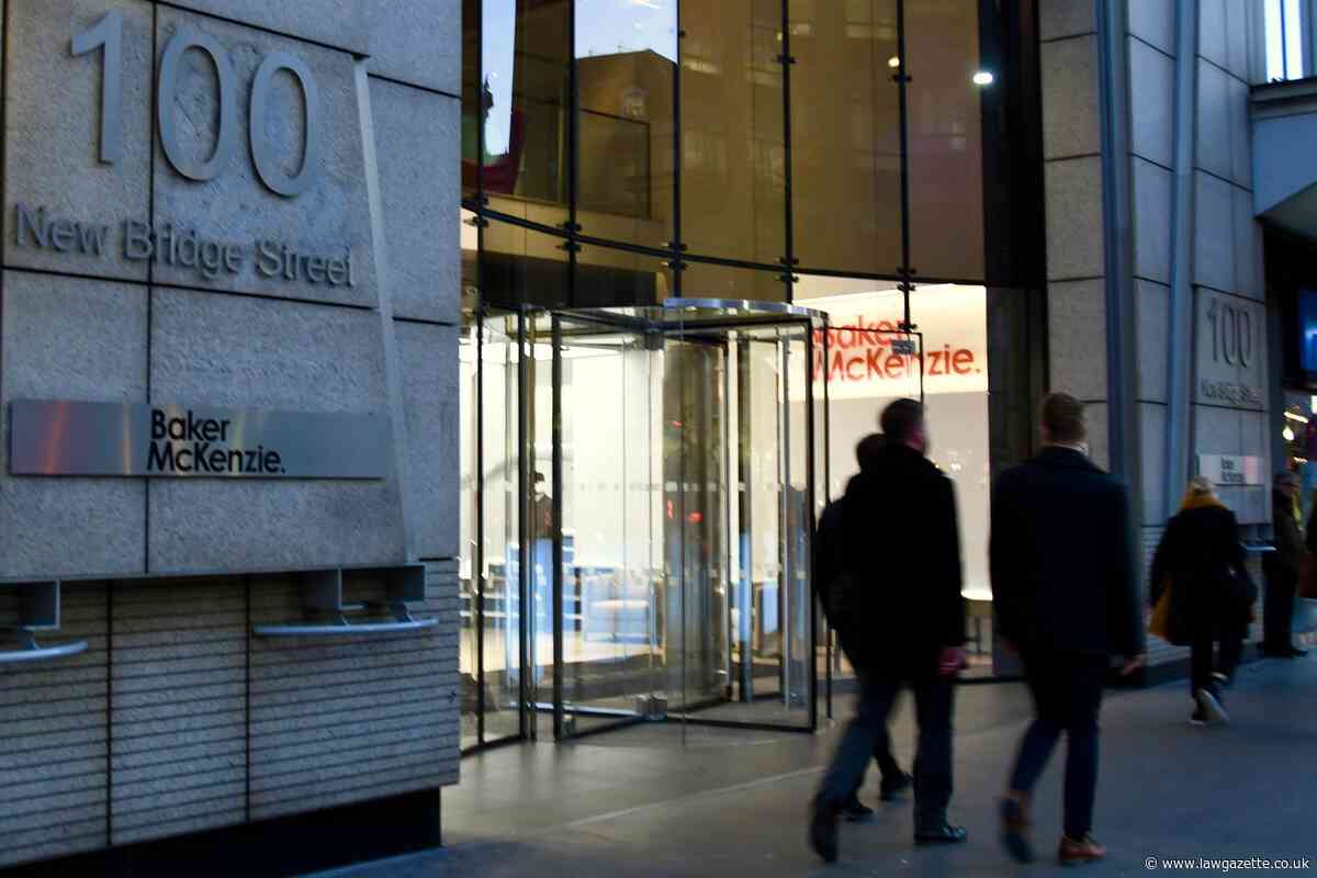Baker McKenzie boss 'dictated' apology note to HR chief
