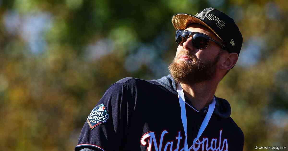 View from the Catwalk: Steven Strasburg signs with Nationals