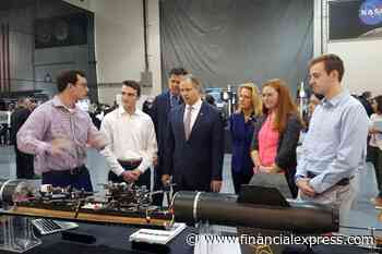 Humans returning to Moon! NASA chief gets latest look at new moon rocket