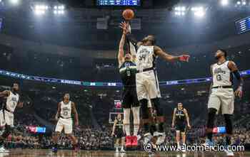 Milwaukee Bucks llegan a 15 triunfos; Clippers ganan sin Leonard en la NBA