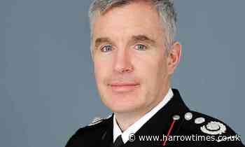 Fire chief who scrapped "stay put" advice at Grenfell will lead London brigade