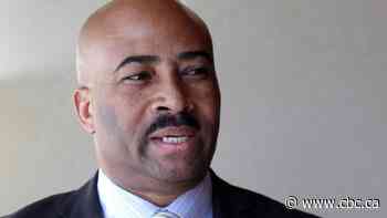 Senate committee wants to strip Don Meredith of his 'honourable' title