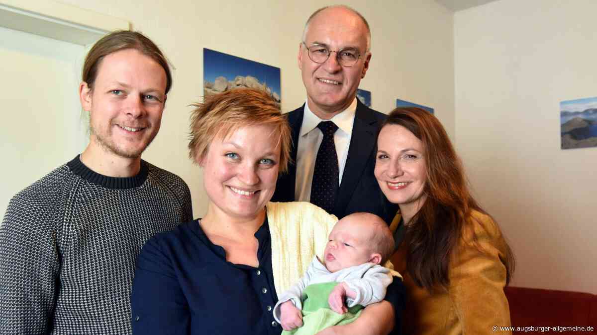 Die kleine Melba ist Augsburgs 300000. Einwohner