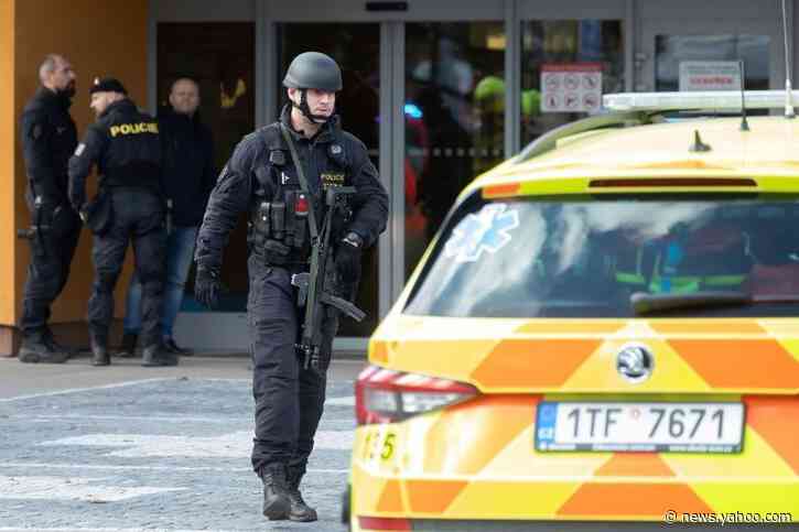 Gunman kills himself after deadly Czech hospital rampage