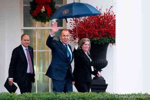 Trump 'flouting his oath of office' by hosting Russian envoy and 'echoing Putin's propaganda', Democrats say