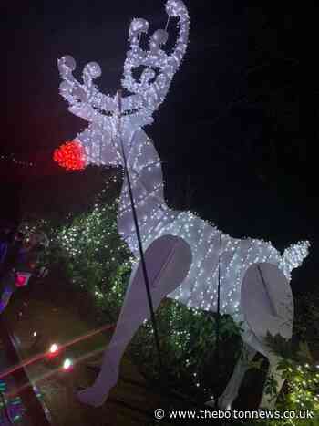 15ft reindeer brings festive cheer to Bromley Cross