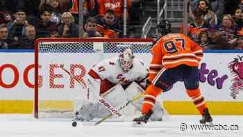 McDavid loses handle on penalty shot