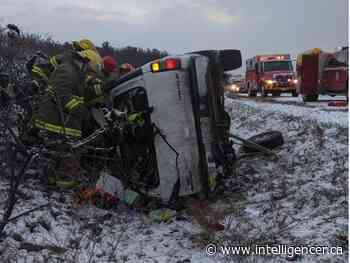 Highway 401 crash victim airlifted to Kingston hospital