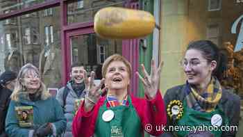 In Pictures: Final day on the General Election campaign trail