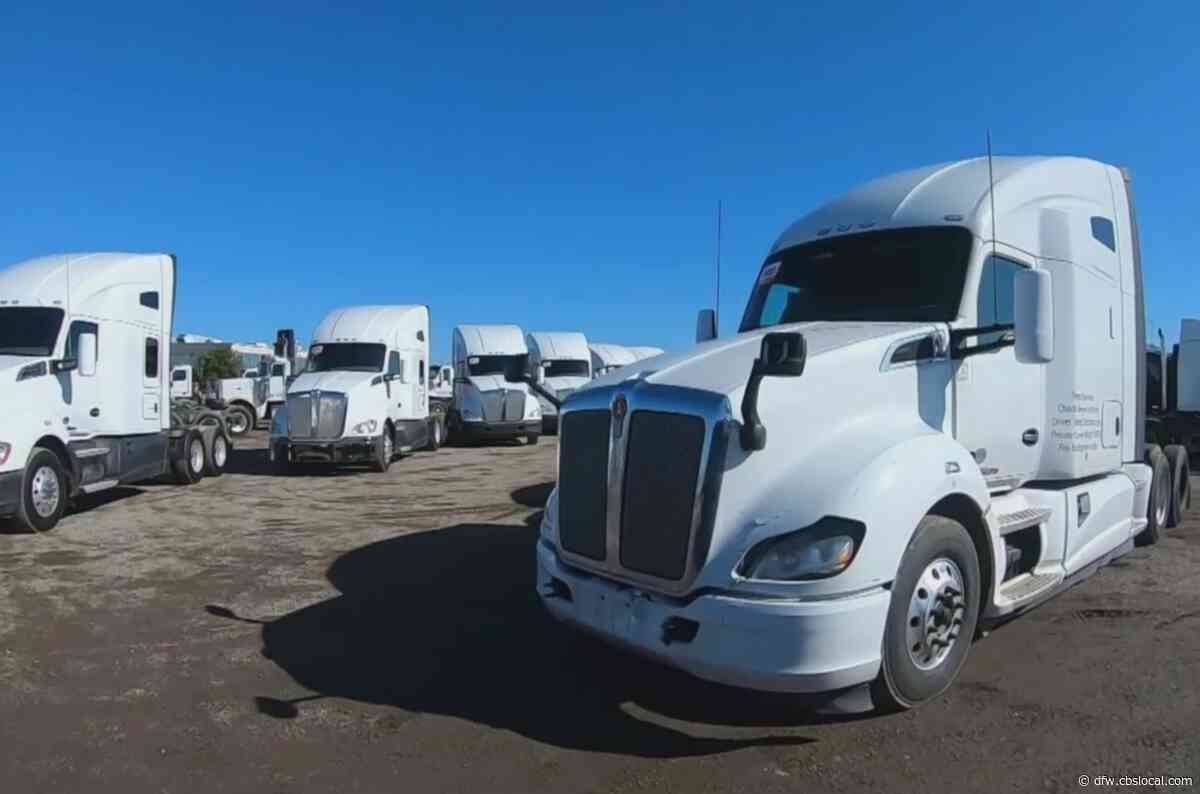 Trucks, Tractors And Trailers Draw Crowd, Big Bucks At Fort Worth Auction