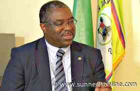 Fowler handed over to his aide, not most senior director –Union