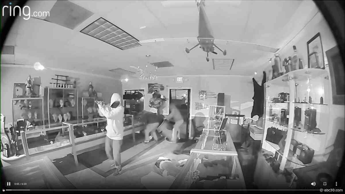 Masked burglars caught on camera hitting Fresno store, leaving clues