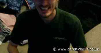 'Full on Geordie with a canny left hook' offers to replace Scotty T in cage fight with Stephen Bear