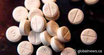 Opioids killed nearly 14,000 Canadians in 4 years, new study shows