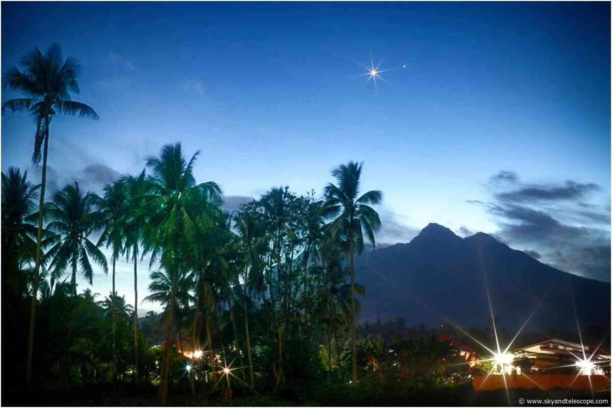 Venus and Saturn conjunction over Mt. Talinis