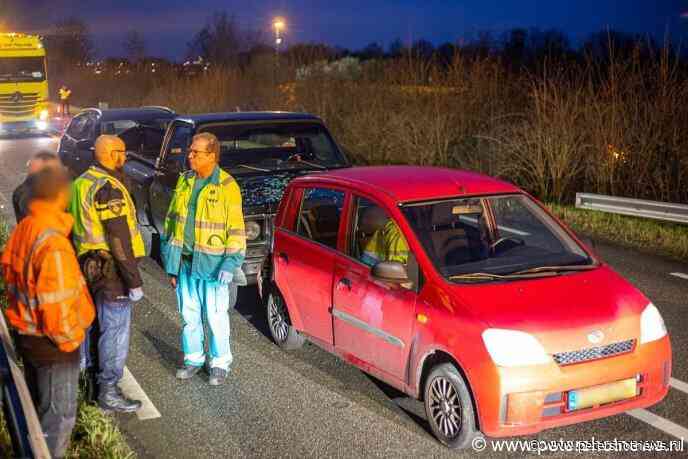 #Wilnis - Drie gewonden bij ongeluk N212 Wilnis