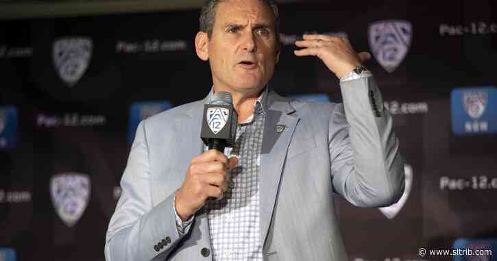 Pac-12 commissioner Larry Scott says missing playoff ‘harmful’ to league