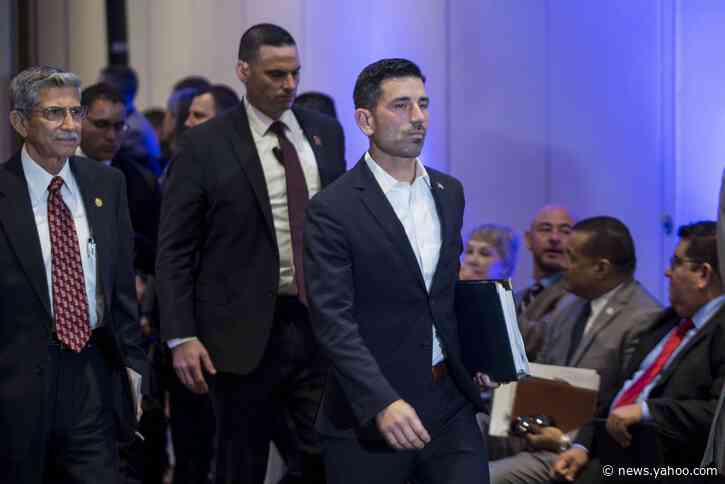 US sends first non-Guatemalan migrant families to Guatemala