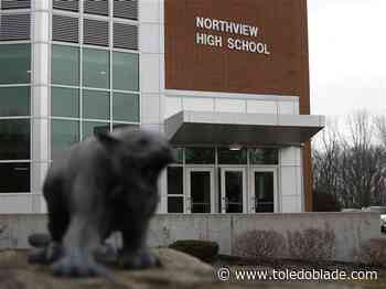 Police, safety forces investigate bomb threat at Sylvania Northview