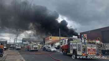 Tasmania Now: Smoke warning due to factory fire, hospital error led to death, coroner says