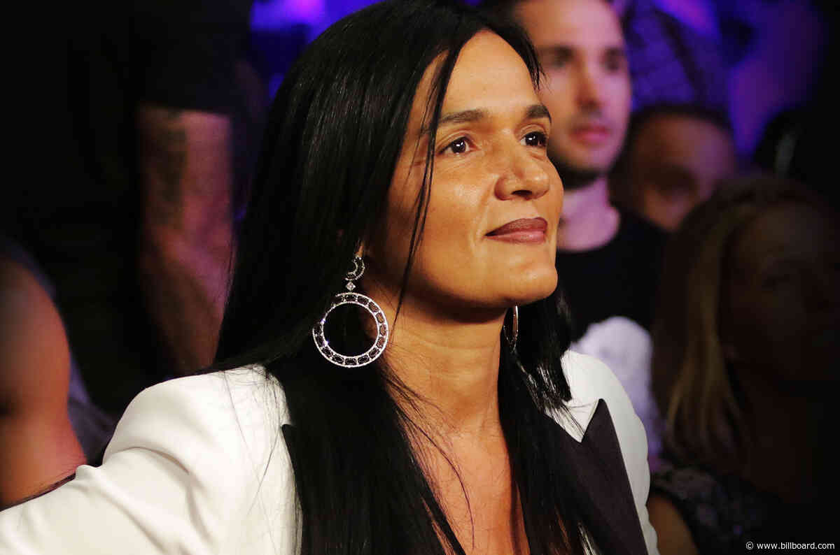 Desiree Perez Thanks Jay-Z, Business Partners Who Shaped Her Life While Accepting Executive of the Year Award at Billboard's 2019 Women In Music