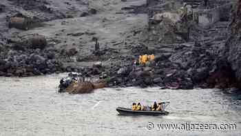 New Zealand troops in daring volcano mission to retrieve bodies