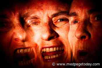 Slight 20-Year Cognitive Decline in Patients With Psychotic Disorders